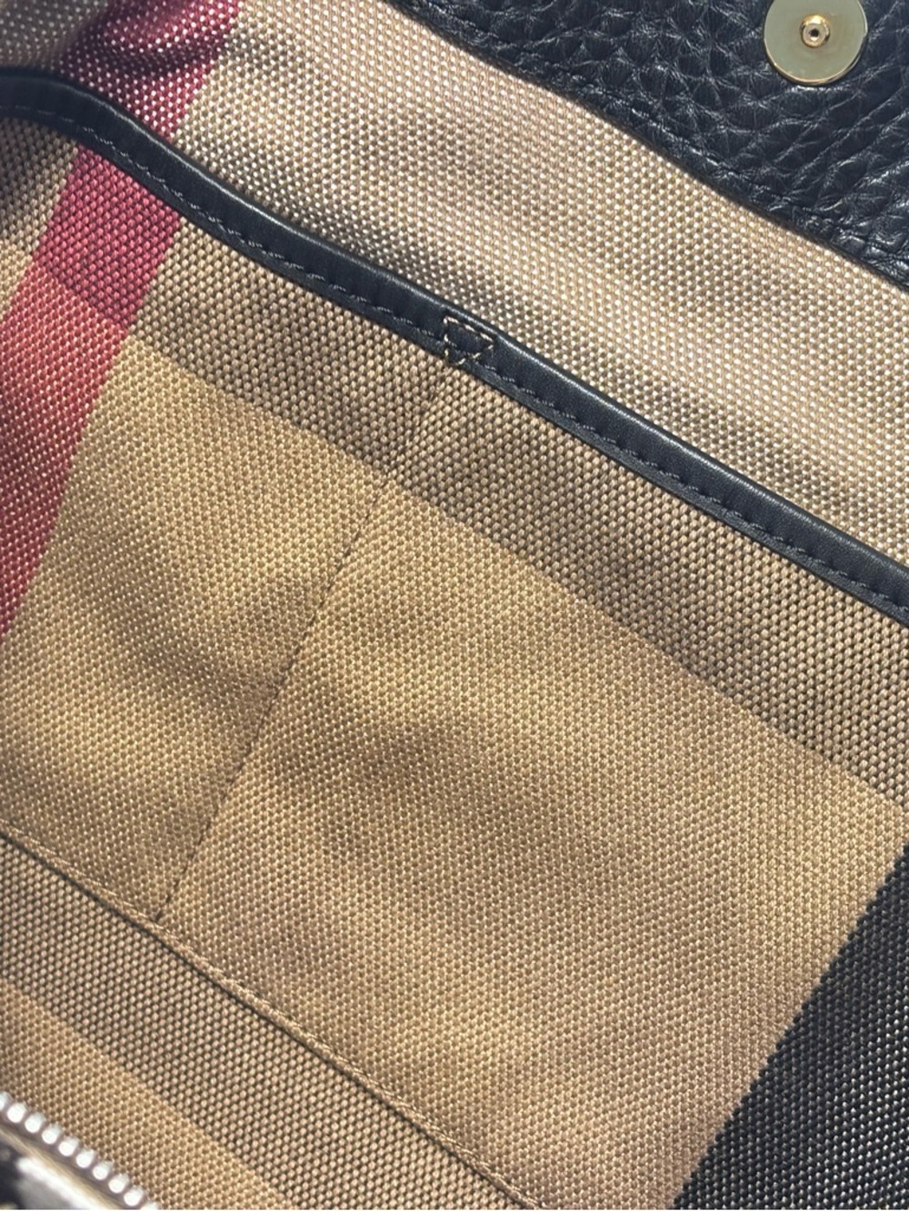 Beautiful Burberry Maidstone Tote Black - Picture 14 of 16